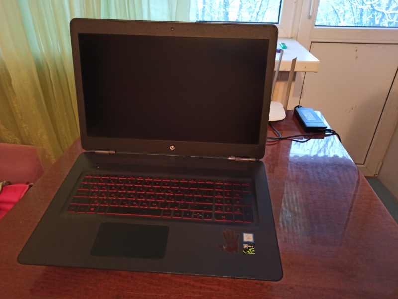 Ноутбук HP omen 17 GTX 105012GB озу1731TB